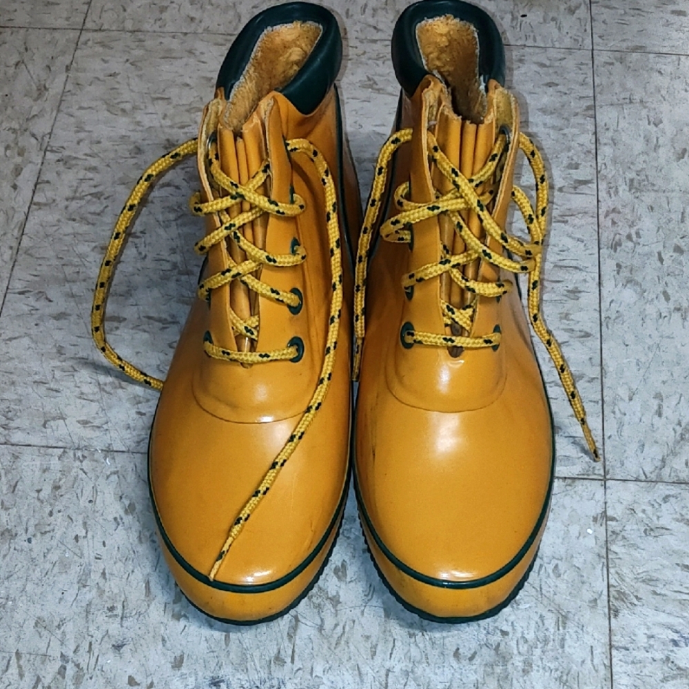 Vintage Sporto Yellow Lace-Up Rain Booties with Green Trim